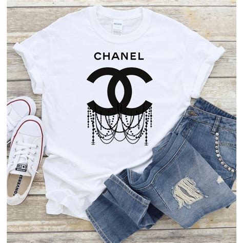 chanel logo tee